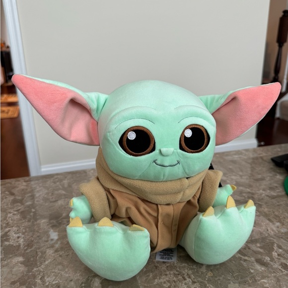Disney Star Wars: The Mandalorian Grogu Big Feet Plush - 10" - Picture 2 of 8